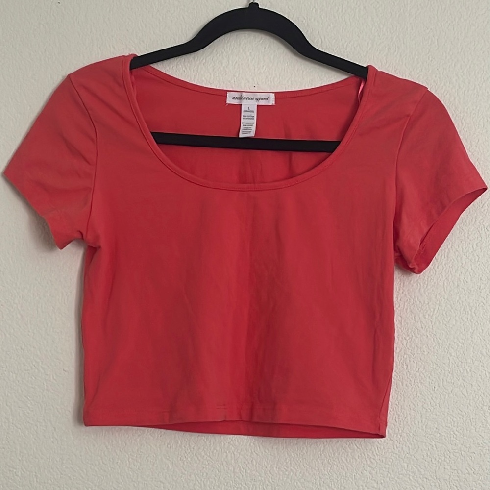 Scarlet color crop top